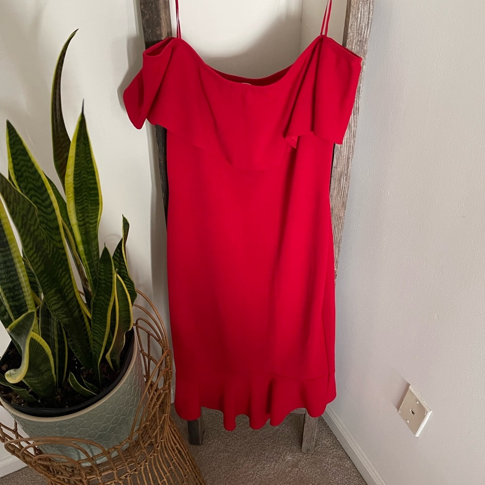 Guess Red fitted semi- long dress